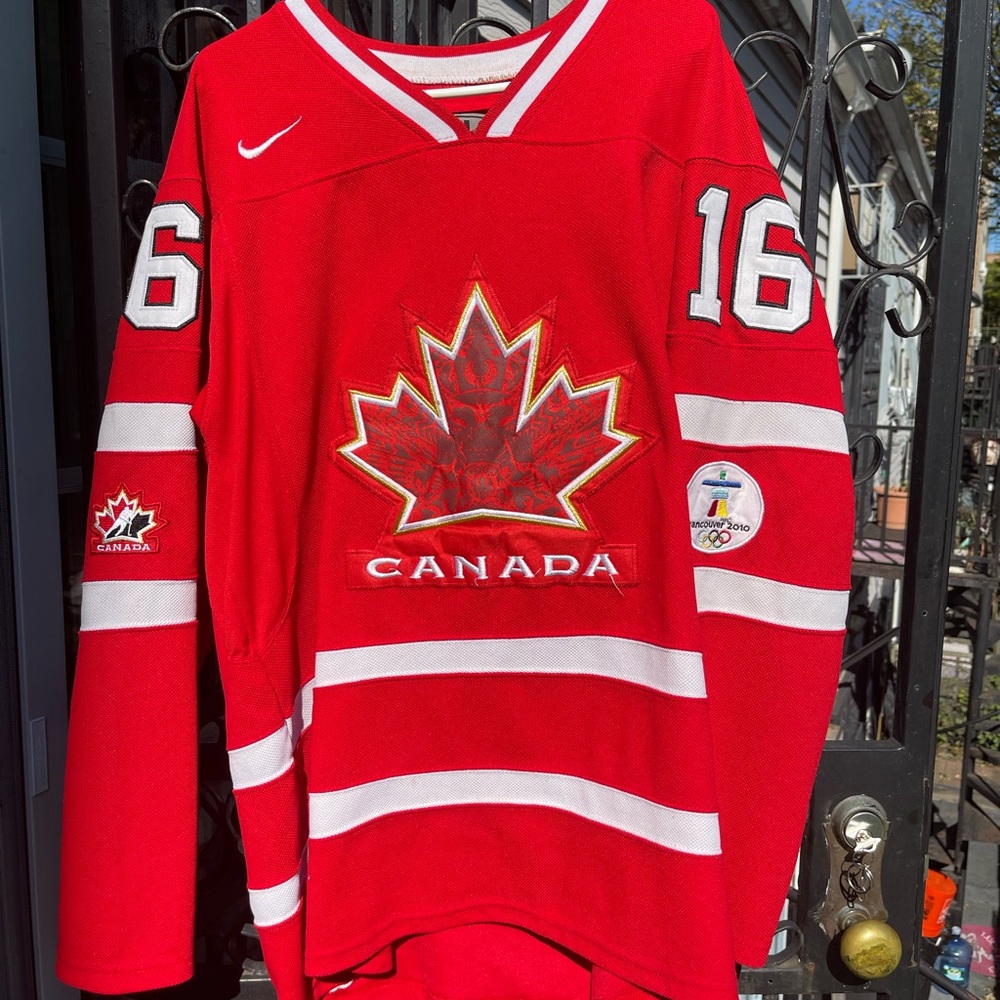 Nike Canada Jersey 🇨🇦